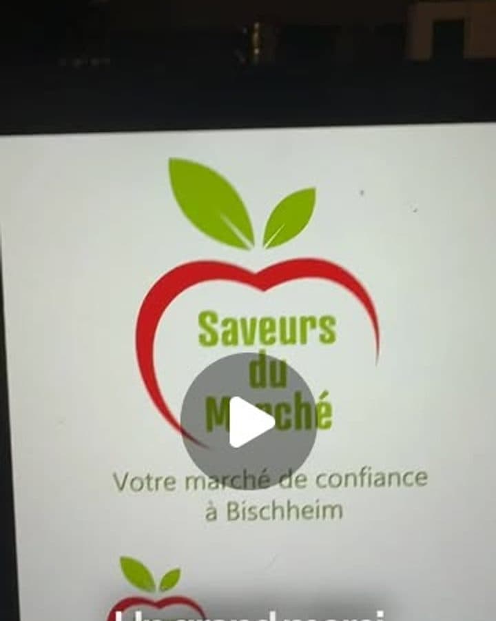 Manteaux et bonnets personnalisés (flex) par HM Global pour Saveur du Marché — voir le réel Instagram